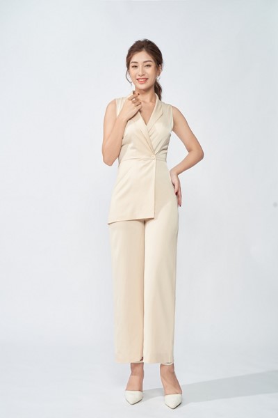 Hiển thị chi tiết cho Jumpsuit dài sát nách Ảnh của Jumpsuit dài sát nách