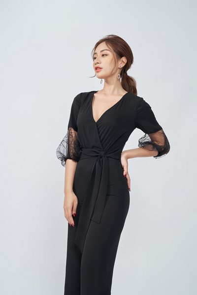 Hiển thị chi tiết cho jumpsuit tay phối ren Ảnh của jumpsuit tay phối ren