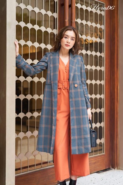 Hiển thị chi tiết cho Áo khoác dài cổ 2 ve Ảnh của Áo khoác dài cổ 2 ve