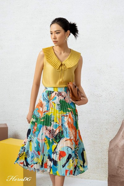 Hiển thị chi tiết cho Chân váy xòe dập ly Ảnh của Chân váy xòe dập ly