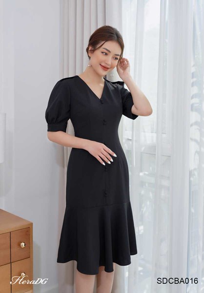 Hiển thị chi tiết cho Đầm ôm đuôi cá Ảnh của Đầm ôm đuôi cá