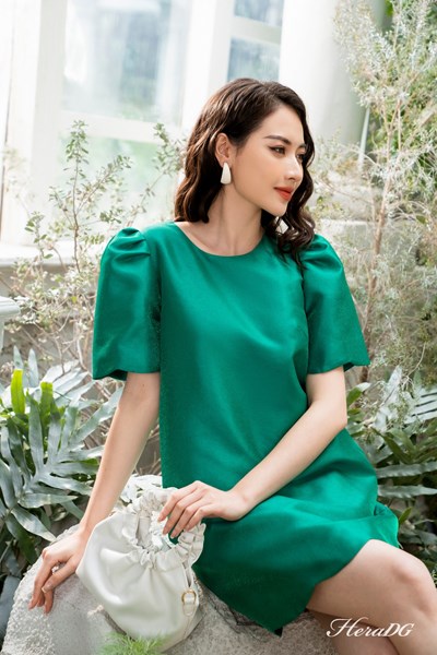 Hiển thị chi tiết cho Đầm suông gấu múi cong Ảnh của Đầm suông gấu múi cong