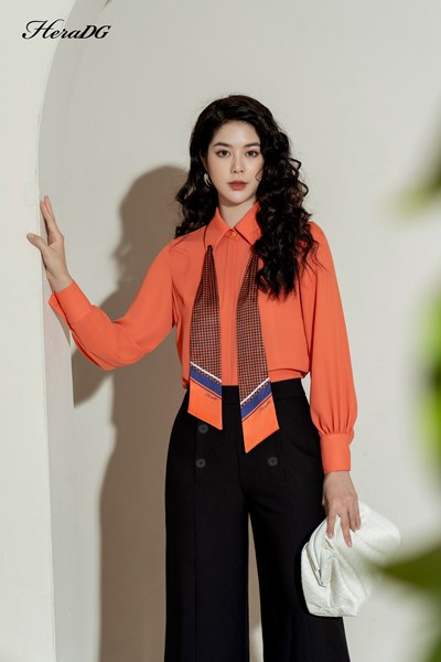 Hiển thị chi tiết cho Áo cổ oze kèm dây Ảnh của Áo cổ oze kèm dây
