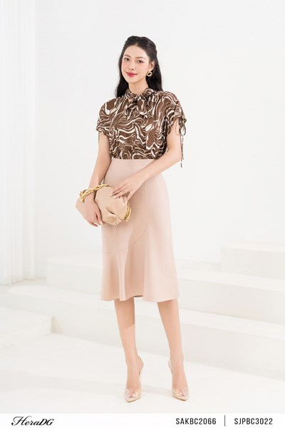 Hiển thị chi tiết cho Chân váy đuôi cá cạp liền Ảnh của Chân váy đuôi cá cạp liền