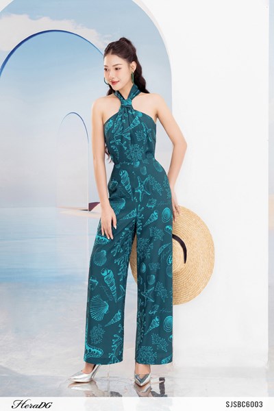 Ảnh của Jumsuit cổ yếm