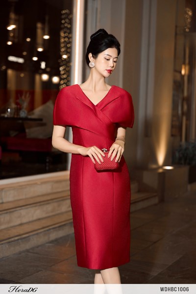 Hiển thị chi tiết cho Đầm tiệc ôm suông Ảnh của Đầm tiệc ôm suông