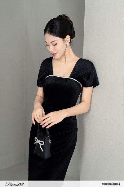 Hiển thị chi tiết cho Đầm tiệc ôm trễ vai Ảnh của Đầm tiệc ôm trễ vai