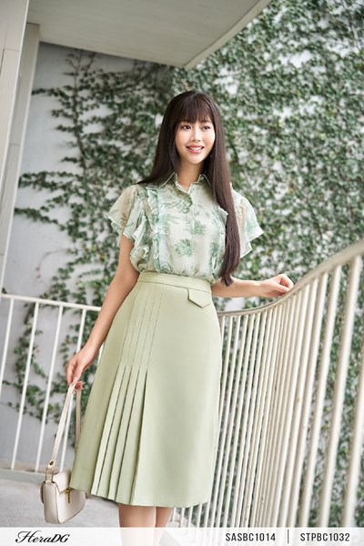 Hiển thị chi tiết cho Chân váy xòe xếp ly lệch Ảnh của Chân váy xòe xếp ly lệch