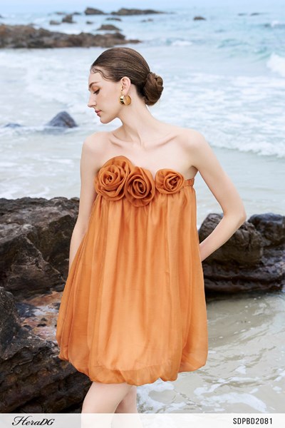 Hiển thị chi tiết cho Đầm suông giật lót đính hoa Ảnh của Đầm suông giật lót đính hoa