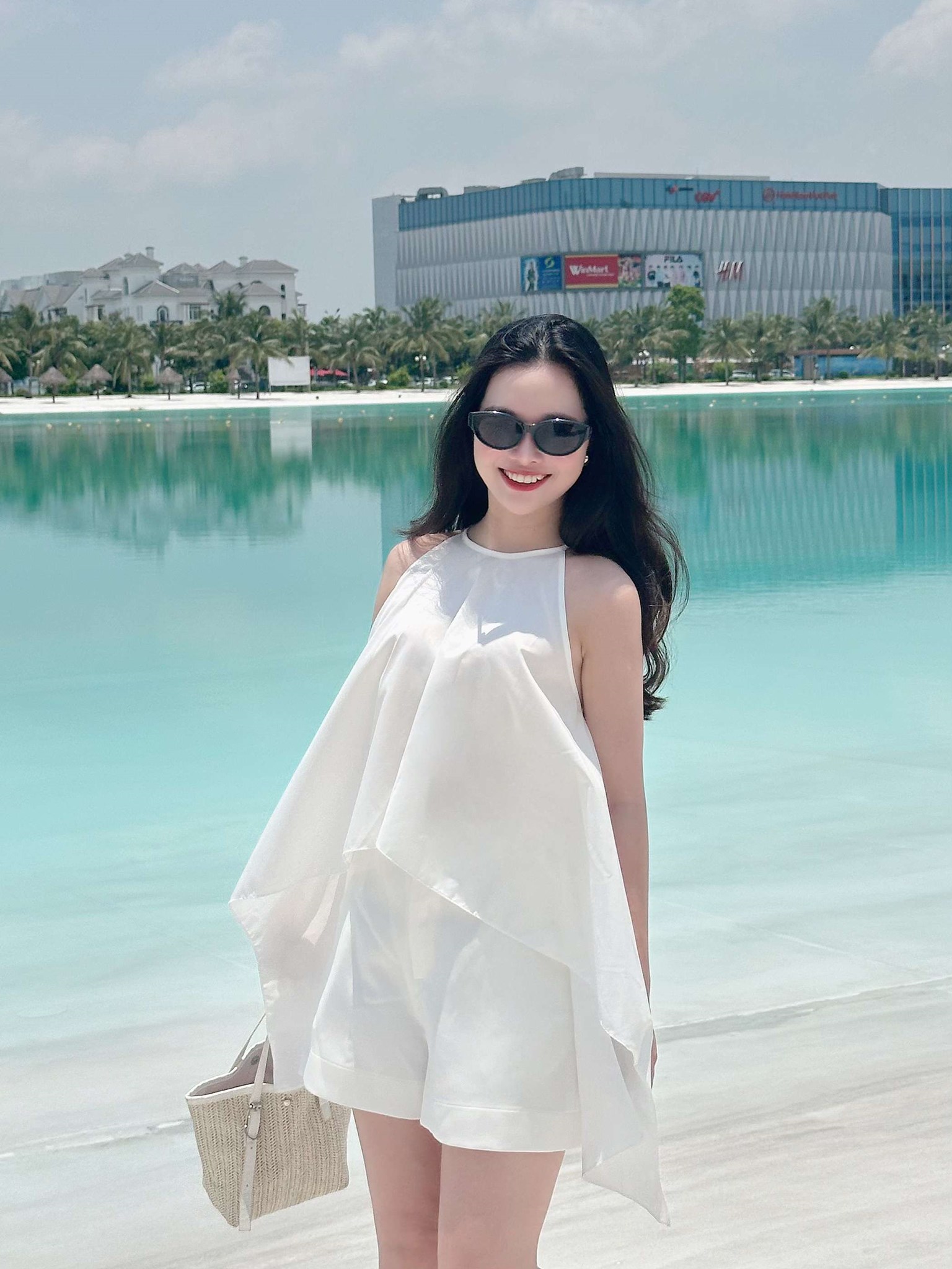 IMG_3445 Ảnh của Áo kiểu dáng yếm bèo đổ
