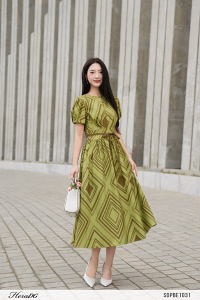 Hiển thị chi tiết cho Đầm xoè bản eo to Ảnh của Đầm xoè bản eo to