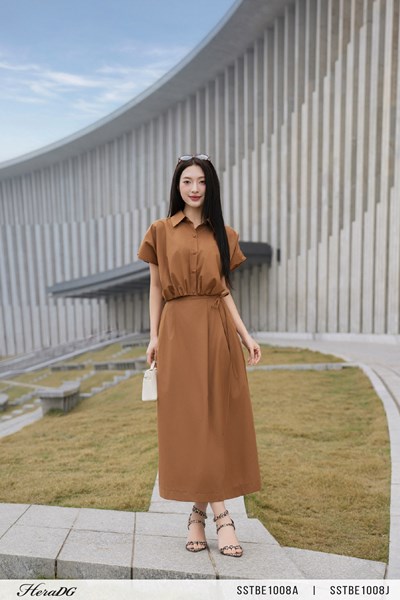 Hiển thị chi tiết cho Chân váy A dáng dài xếp ly lệch Ảnh của Chân váy A dáng dài xếp ly lệch