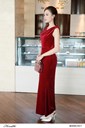 z7437459857620_71603af48d4f06c7e01296c7ed7efd89 Ảnh của Đầm nhung đuôi cá cổ đổ
