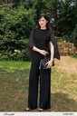 0Mac02s-44 Ảnh của Jumpsuit cổ yếm kèm choàng tơ
