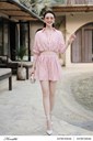z7917884321983_be597b4f4d1787483504012665b976e1 Ảnh của Áo sơ mi gấu xếp ly