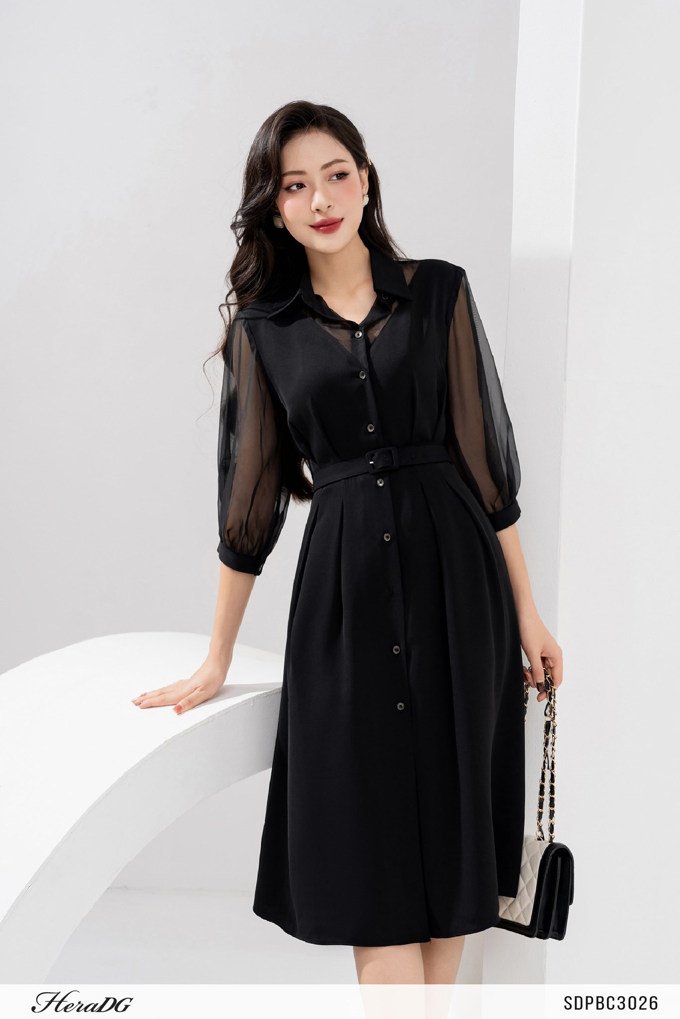 Đầm suông linen cổ đức 2 túi chéo, chất liệu linen mềm mát, thời trang  phong cách trẻ | Shopee Việt Nam