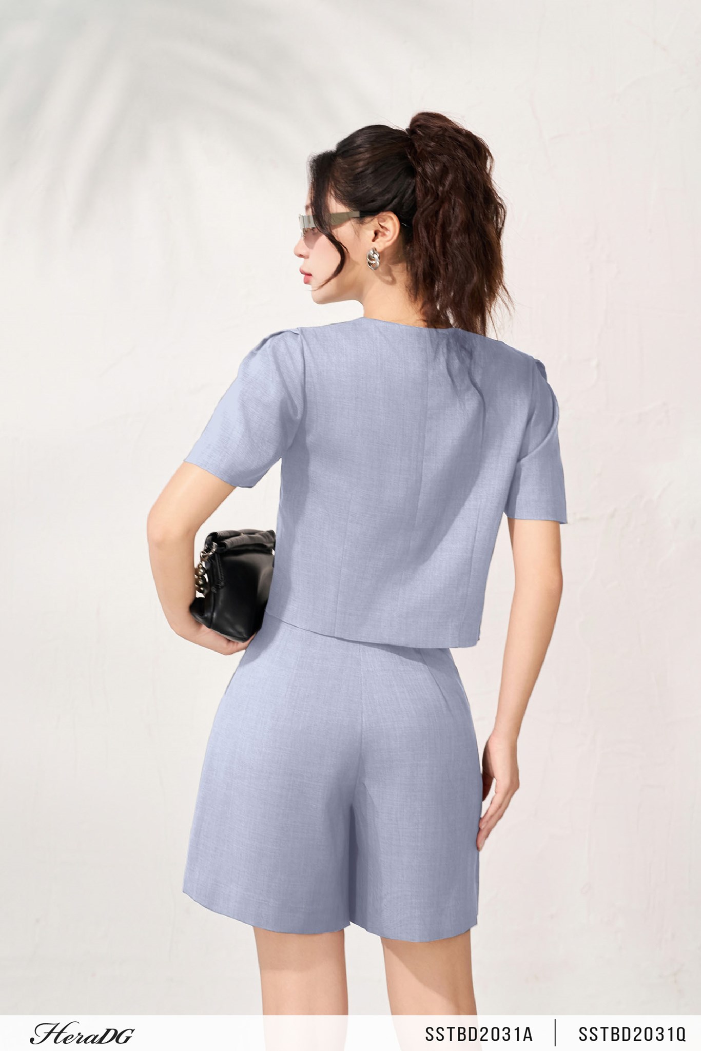 Ảnh của Áo kiểu lửng, cổ tim
