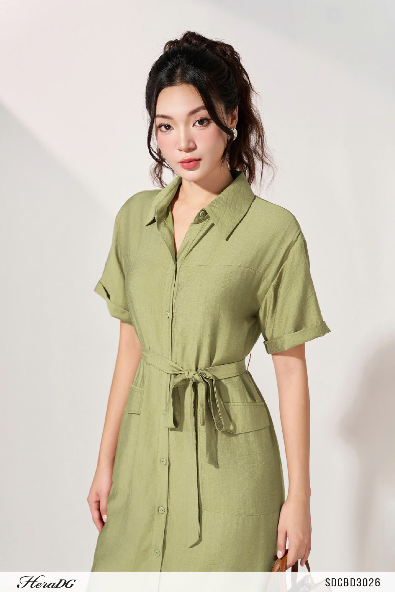 Ảnh của Đầm sơ mi suông kèm đai