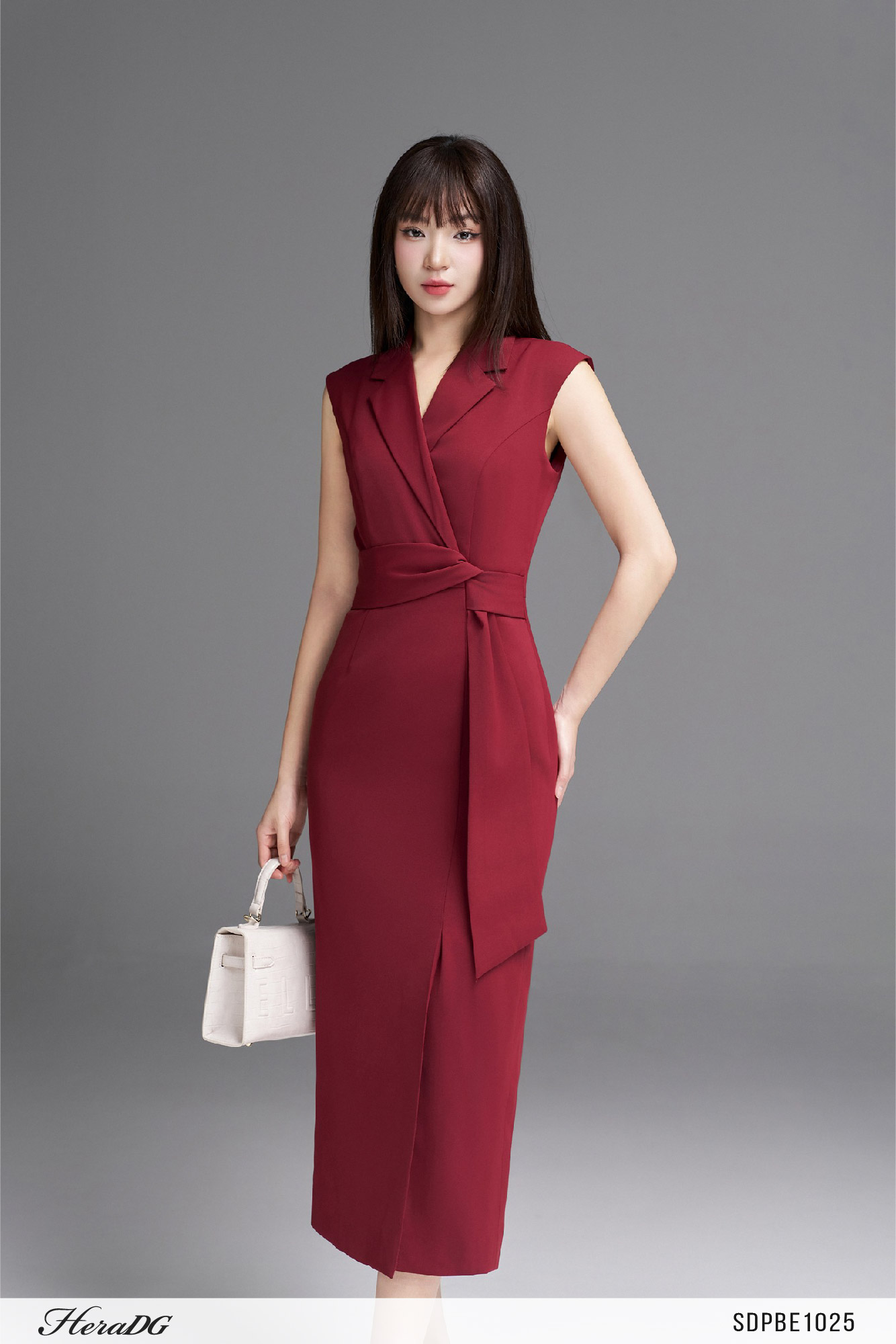 Ảnh của Đầm ôm cổ vest dáng dài