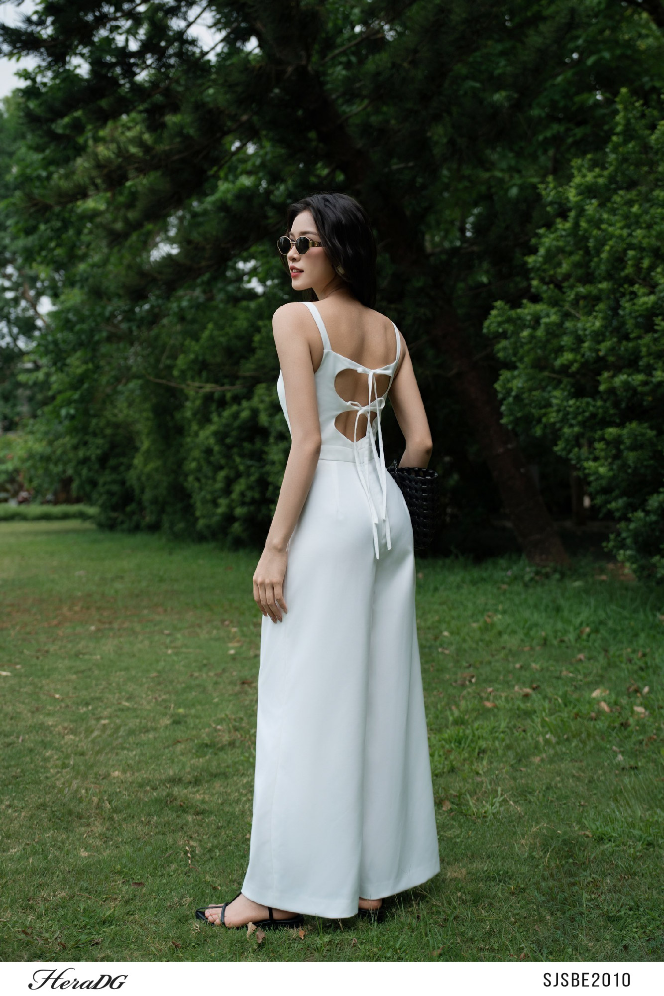 Ảnh của Jumpsuit ống suông thắt nơ sau