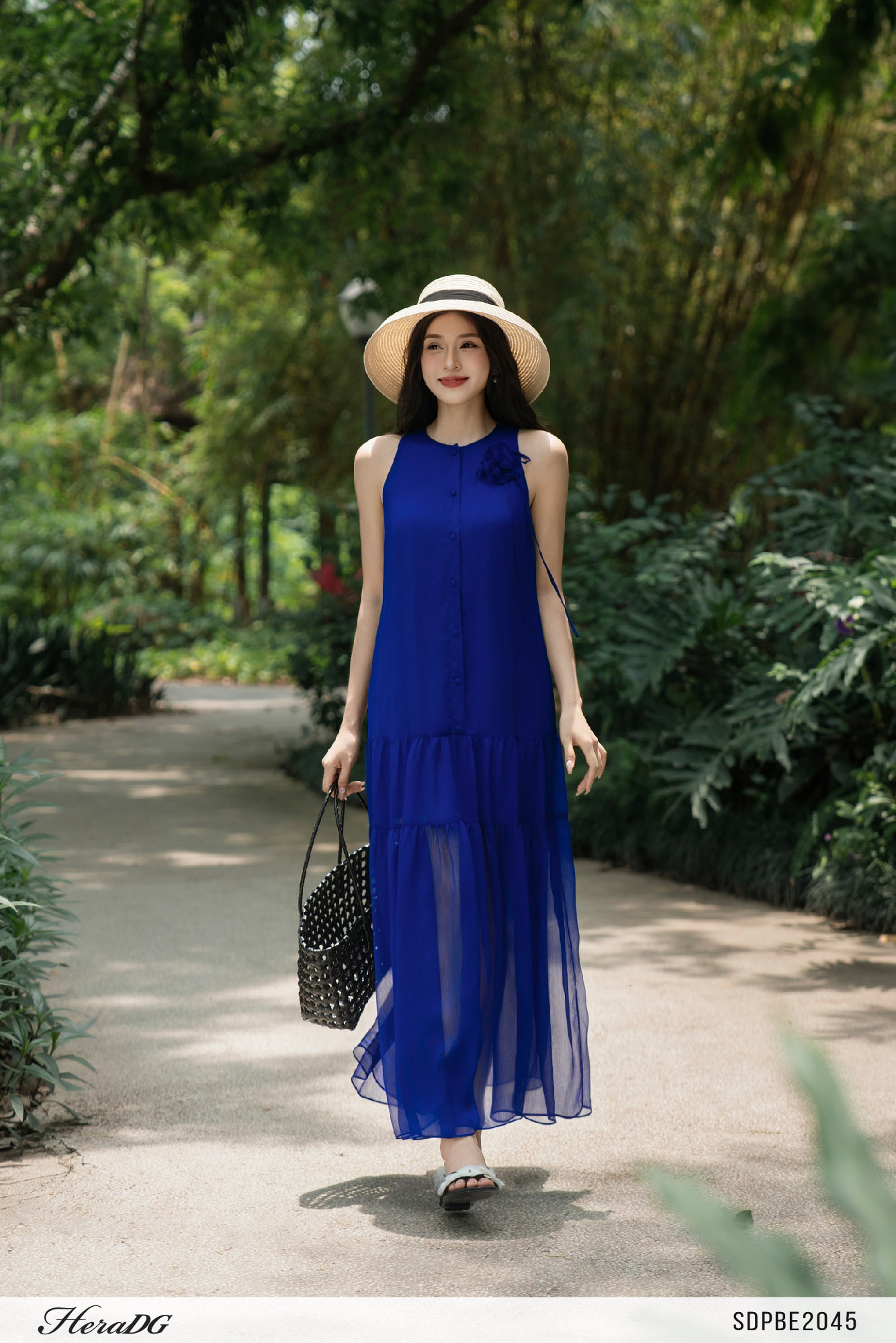 Ảnh của Đầm suông đính hoa