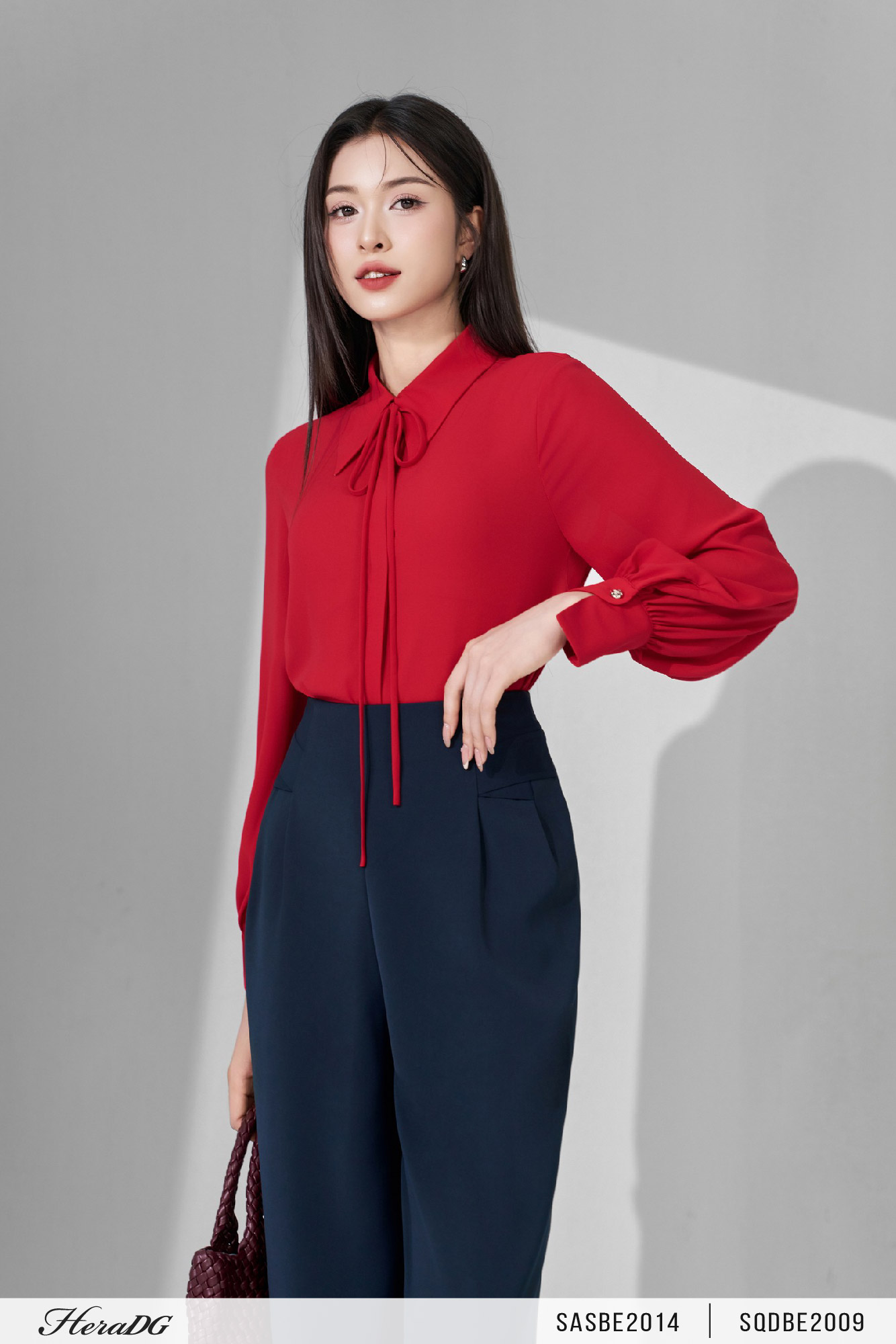Ảnh của Áo sơ mi dây nơ cổ