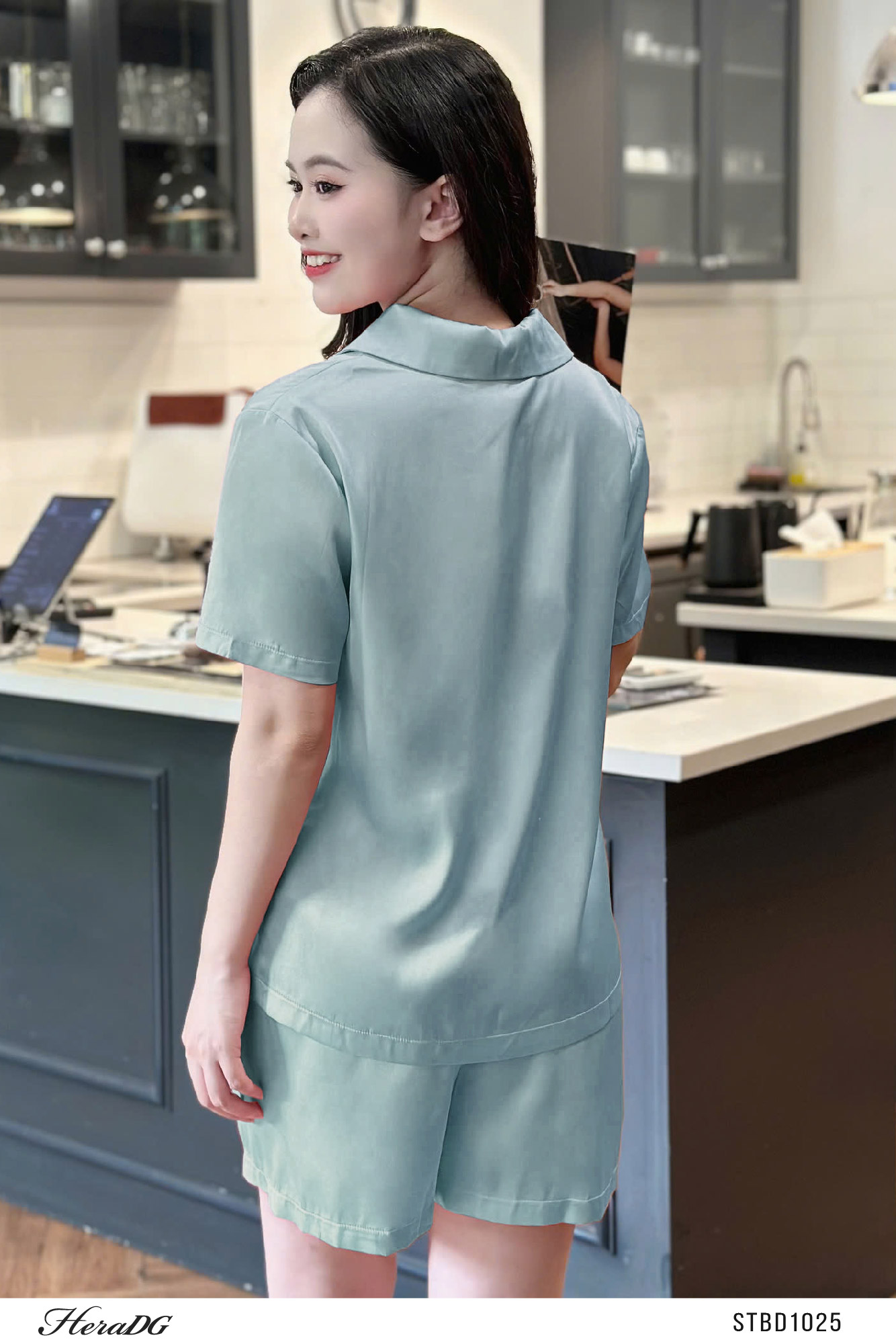 Ảnh của Bộ pijama cộc tay