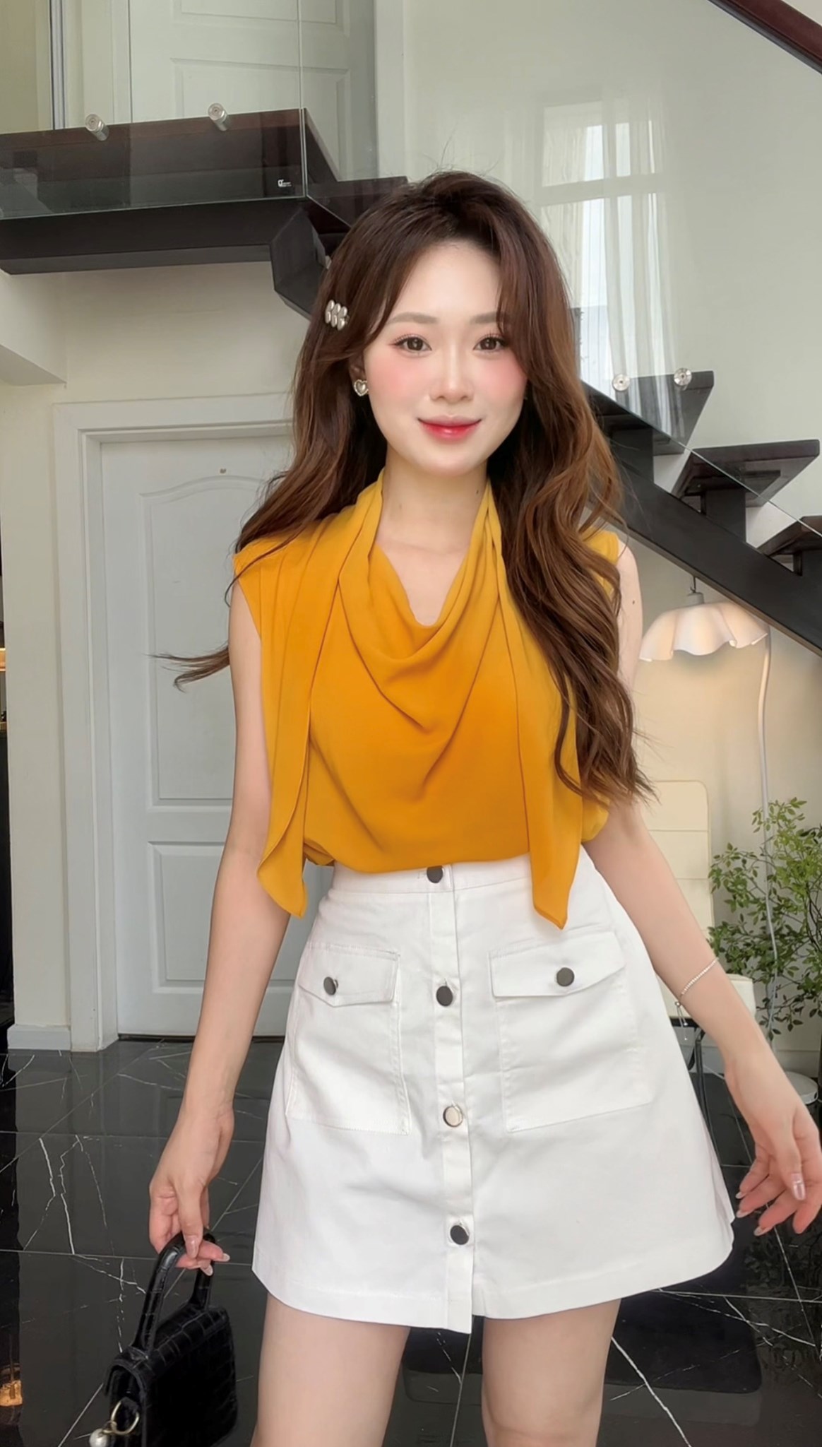 Ảnh của Áo kiểu cổ đổ