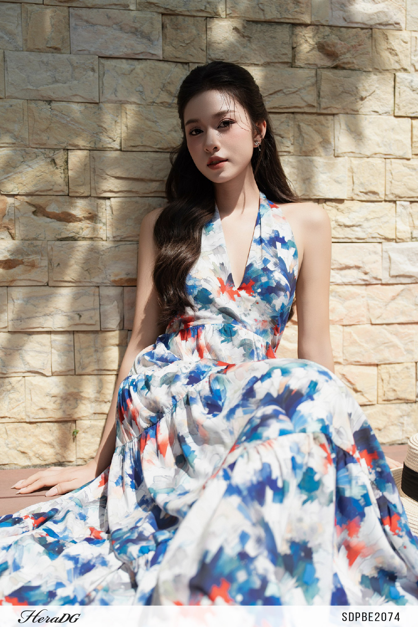 Ảnh của Đầm xoè cổ yếm