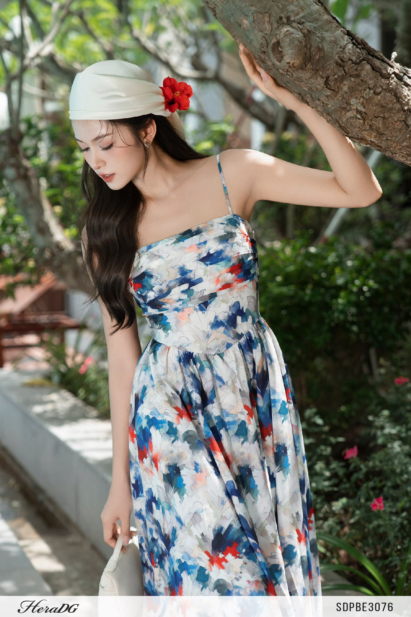 Ảnh của Đầm xoè xếp nếp ngực