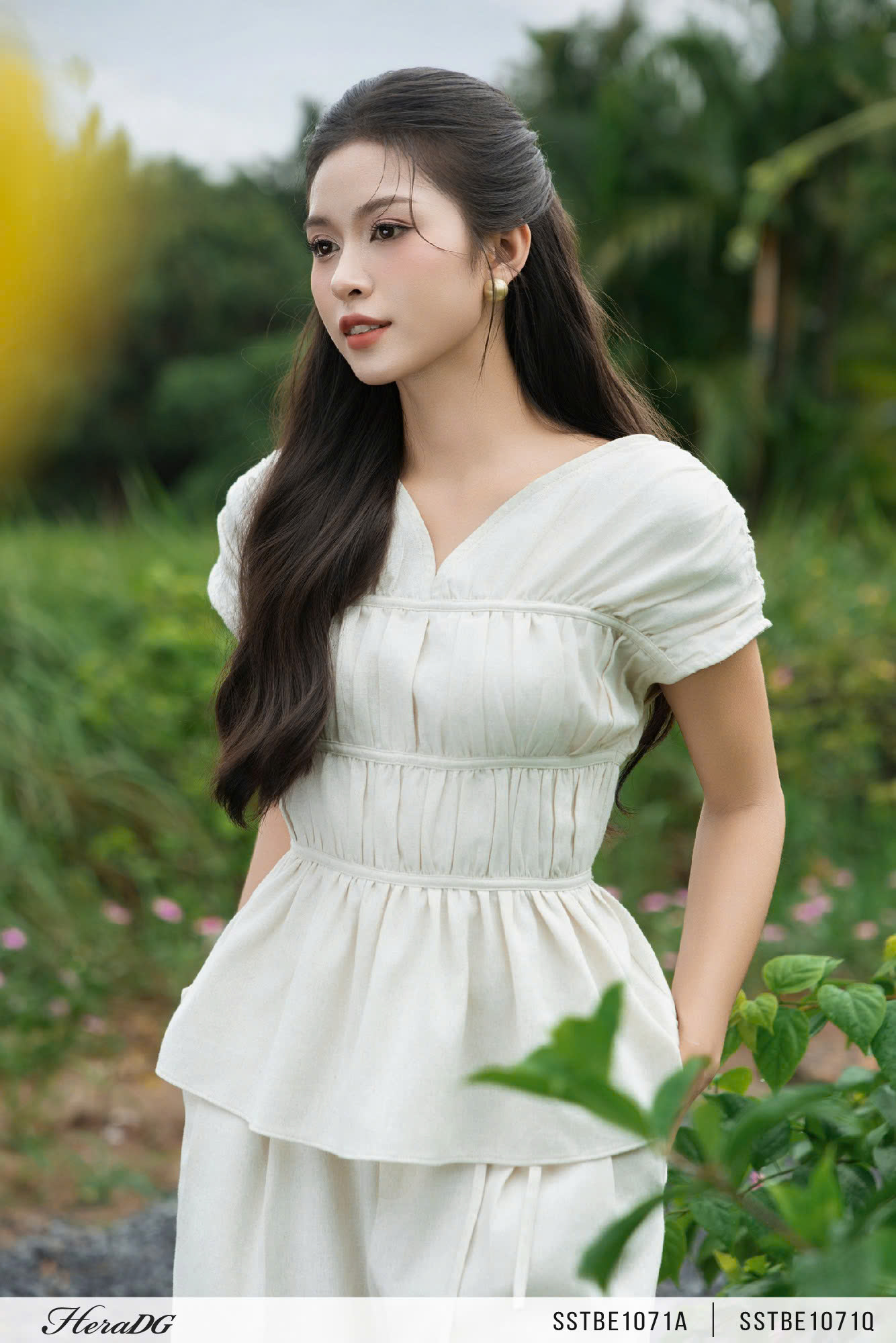 Ảnh của Áo kiểu nhún tầng