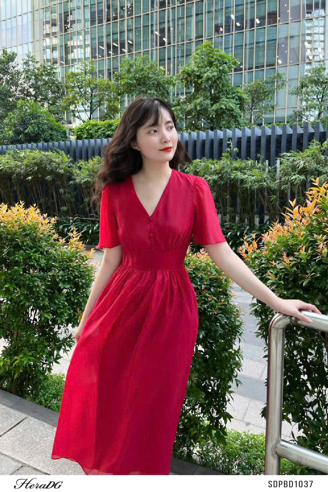 Ảnh của Đầm tơ xoè tay xẻ