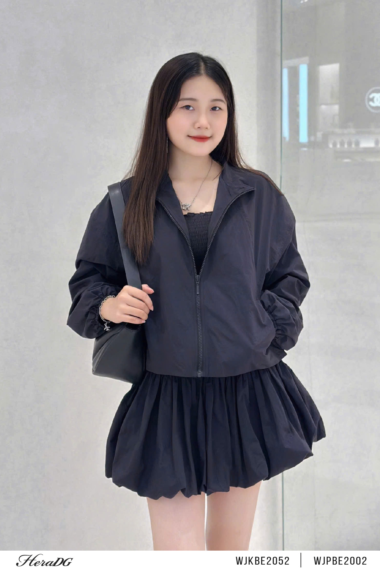 Ảnh của Chân váy A dáng ngắn