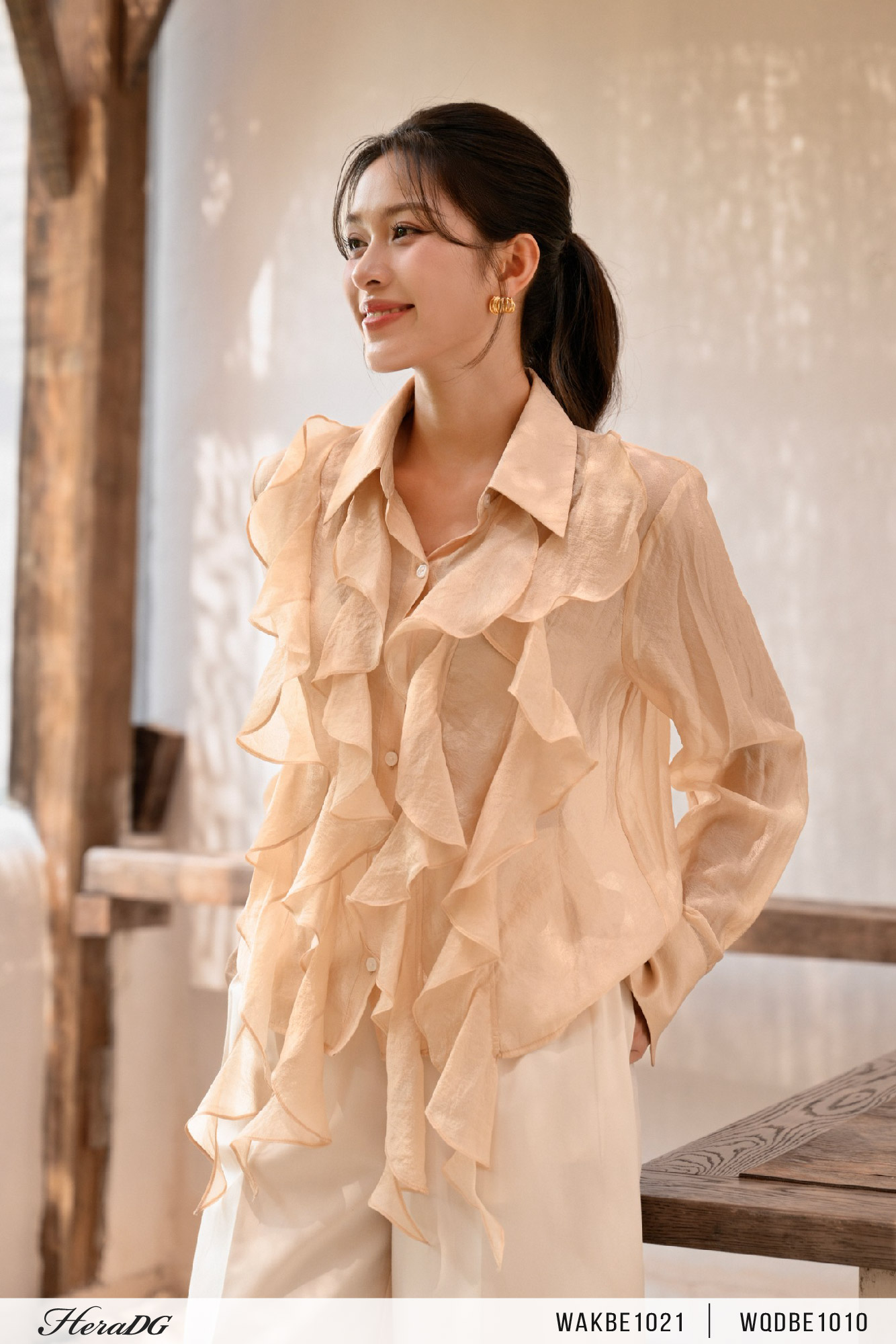 Ảnh của Áo tơ bèo cổ sơ mi