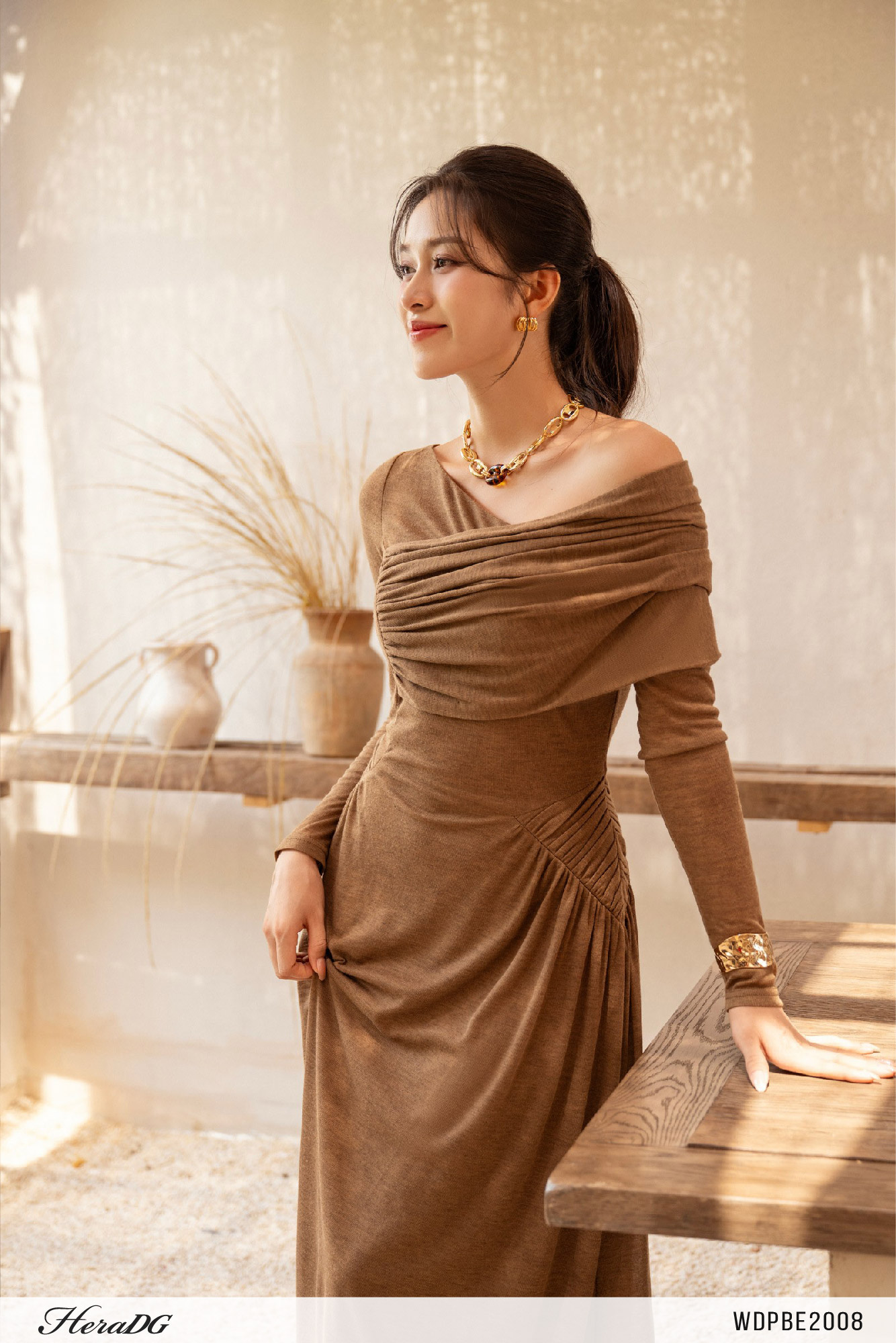 Ảnh của Đầm xoè nhún hông