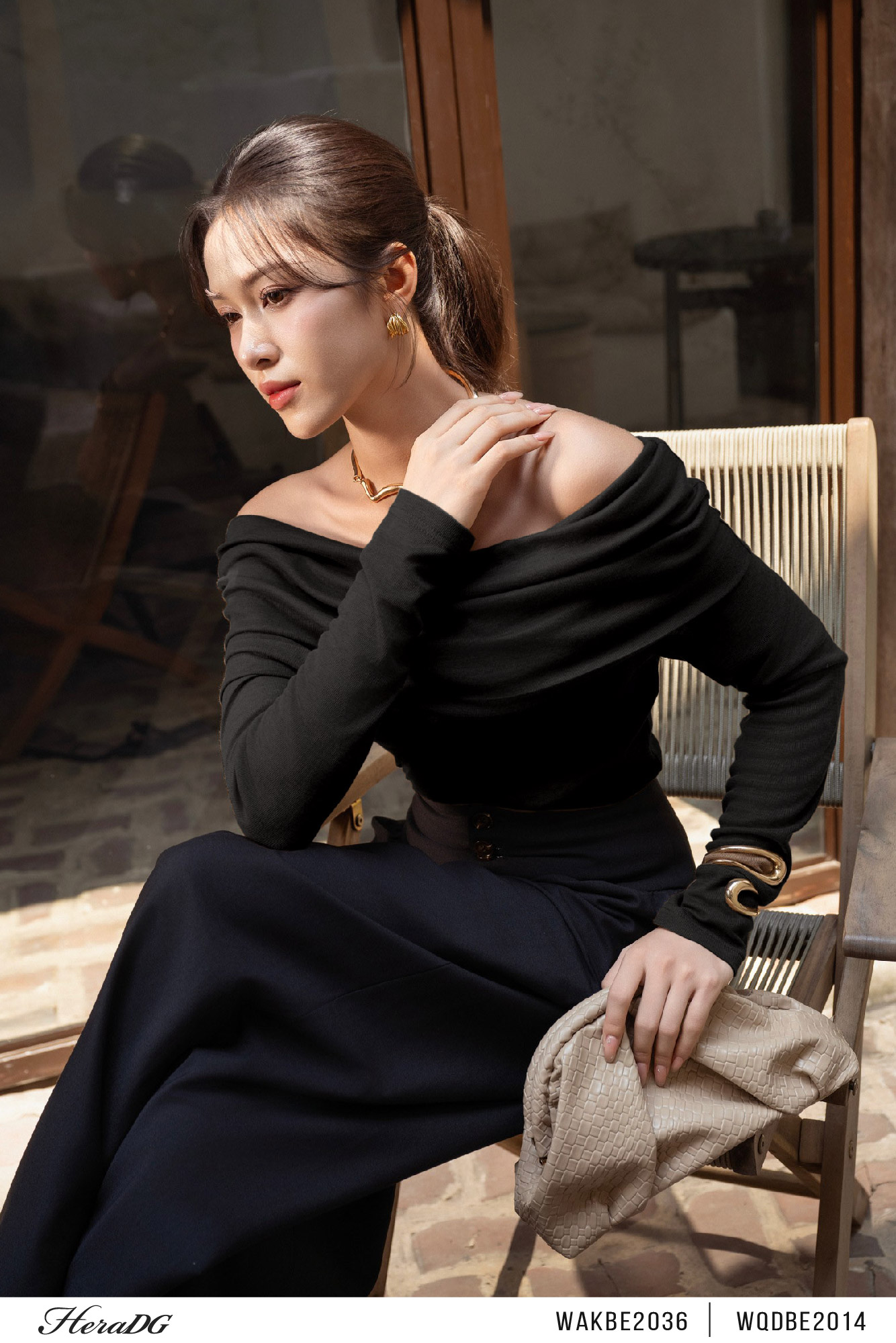 Ảnh của Áo kiểu vai trễ