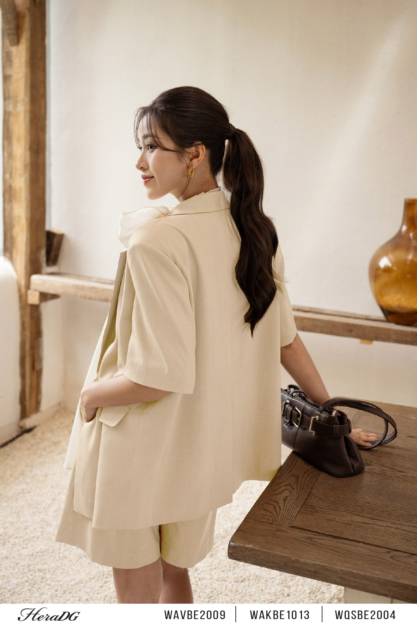 Ảnh của Áo blazer dáng oversize