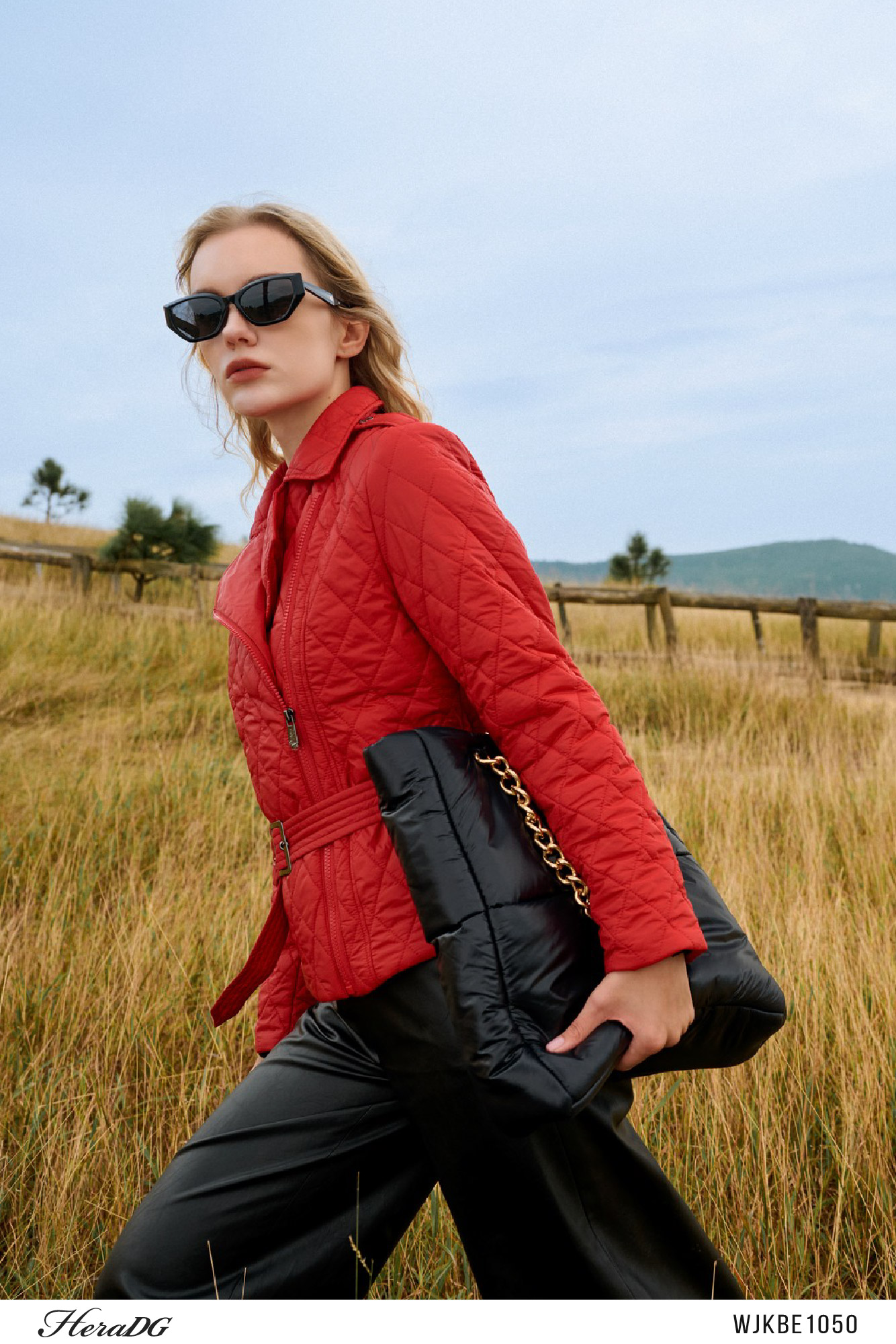 Ảnh của Áo phao 3 lớp dáng ngắn cổ 2 ve