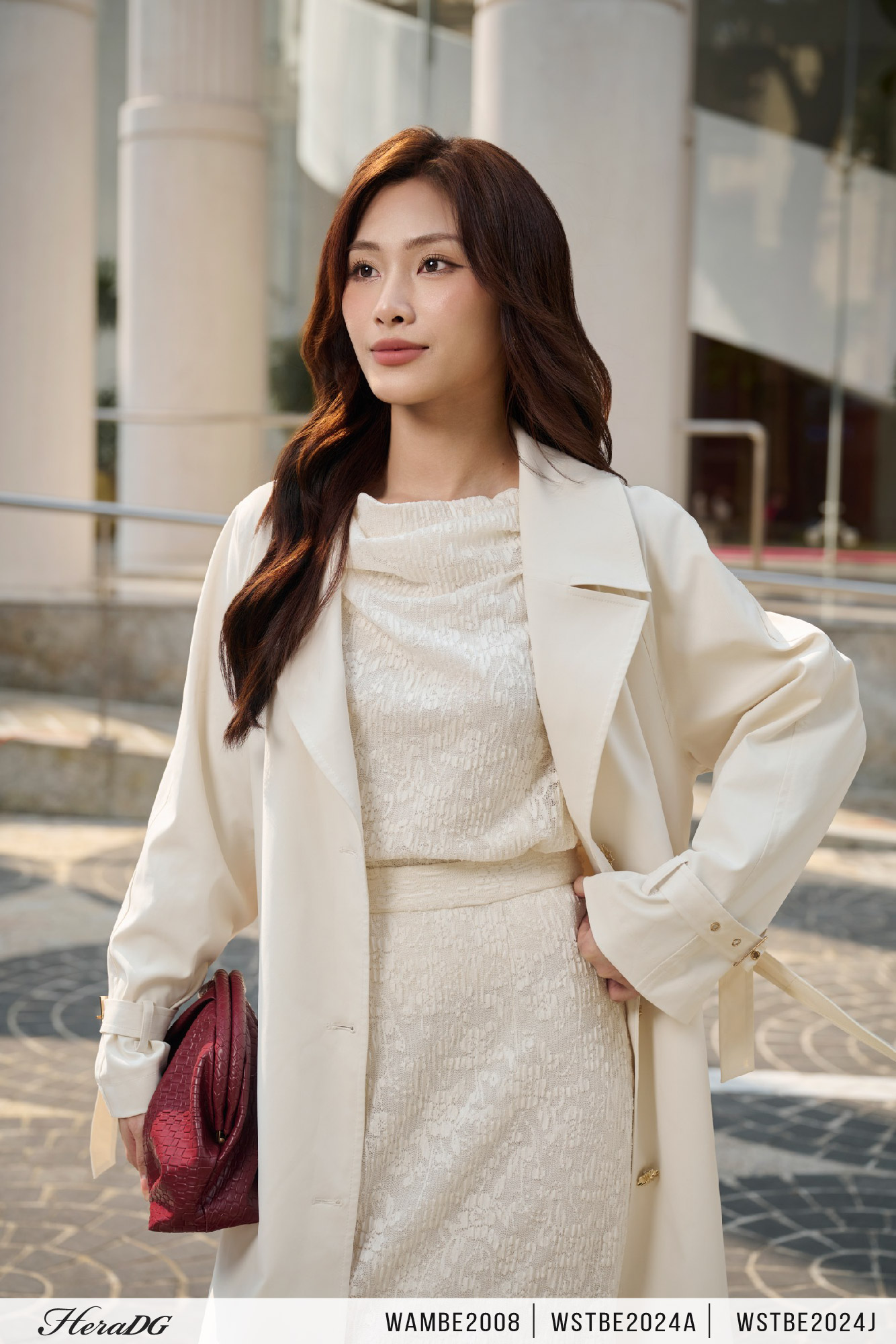 Ảnh của Áo măng tô cổ 2 ve kèm đai