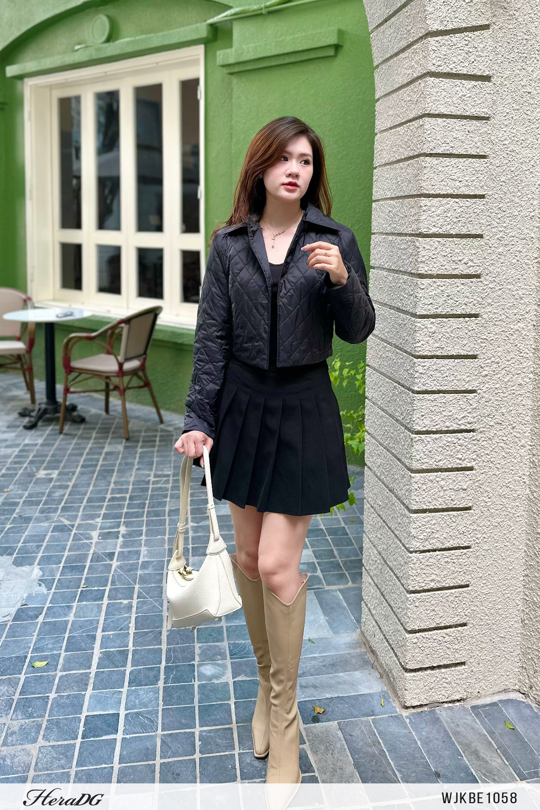 Ảnh của Áo phao 3 lớp dáng ngắn chun eo