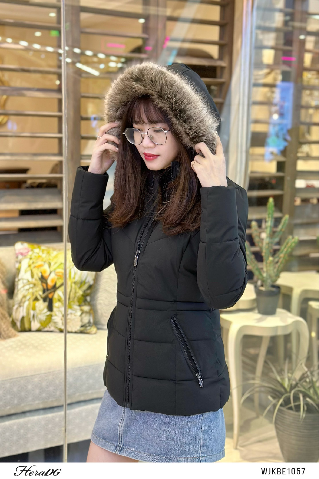 Ảnh của Áo phao 3 lớp dáng ngắn rút eo