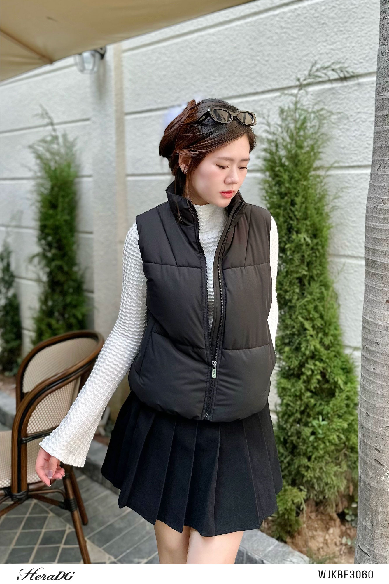 Ảnh của Áo phao 3 lớp dáng ngắn dây rút gấu