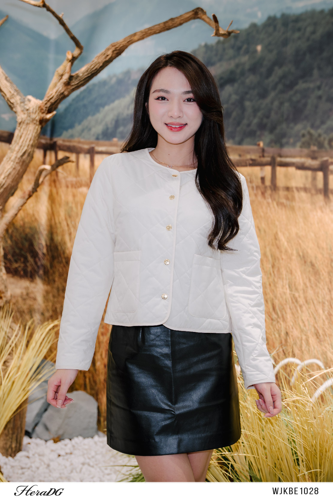 Ảnh của Áo phao 3 lớp dáng ngắn trần trám