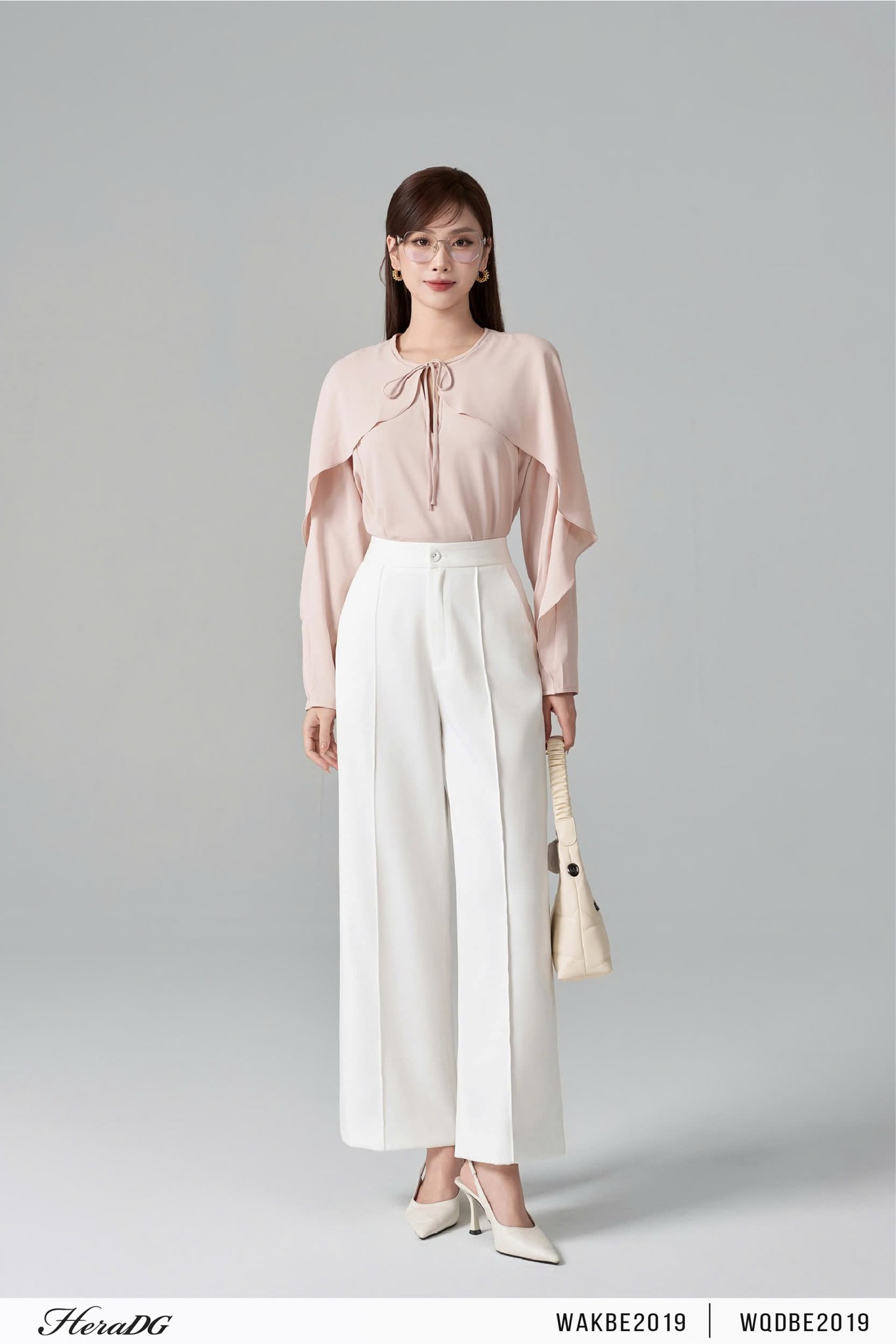 Ảnh của Áo kiểu có choàng liền tay