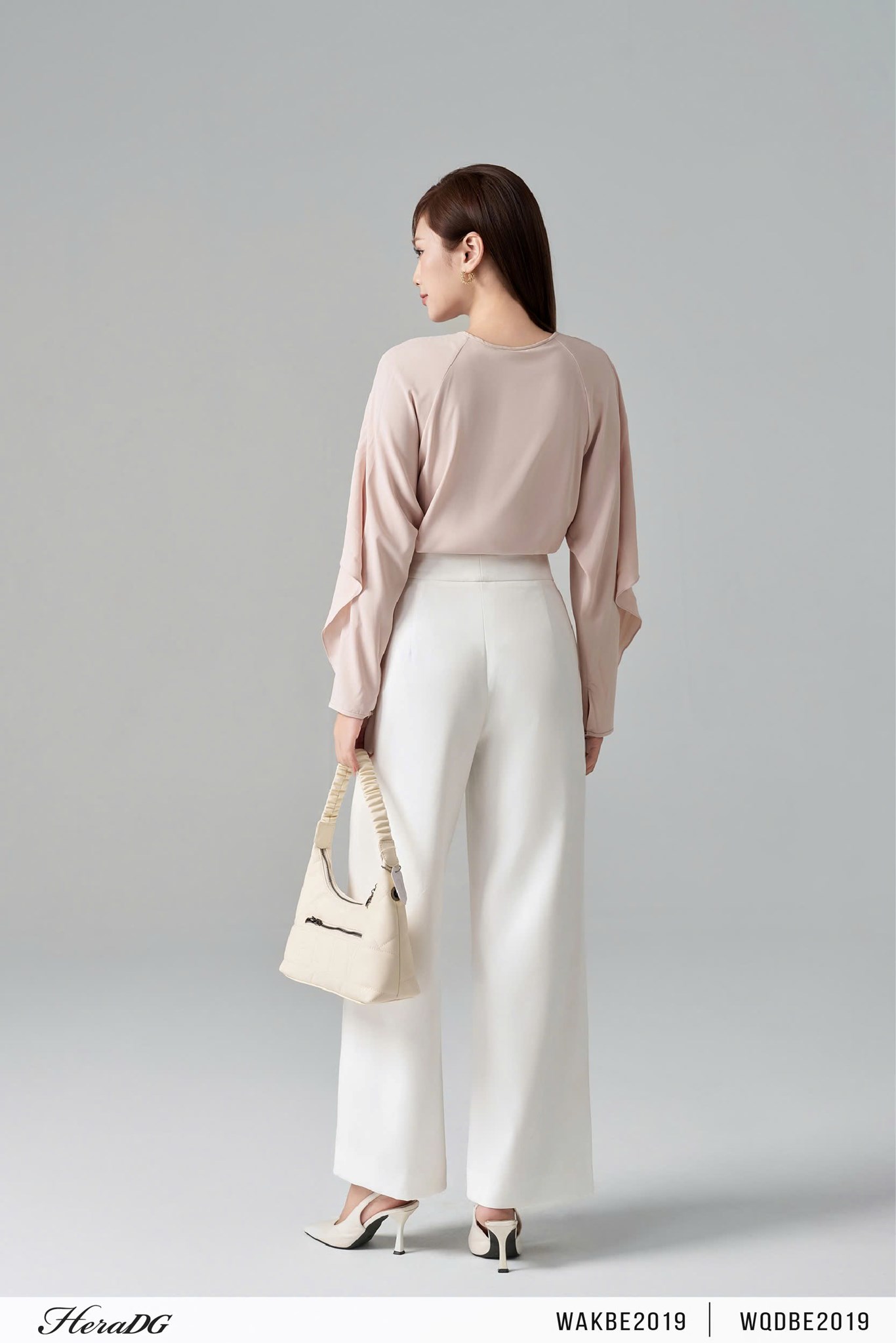 Ảnh của Áo kiểu có choàng liền tay