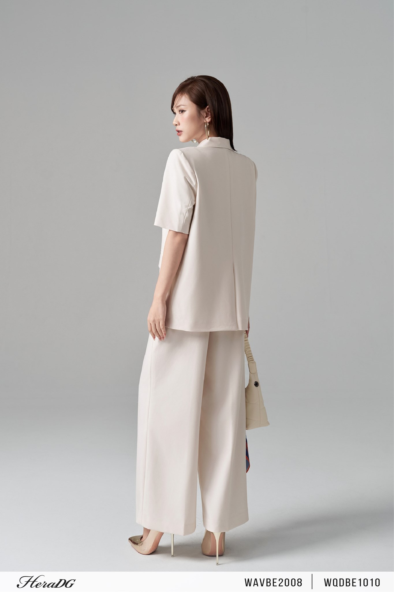 Ảnh của Áo blazer tay cộc