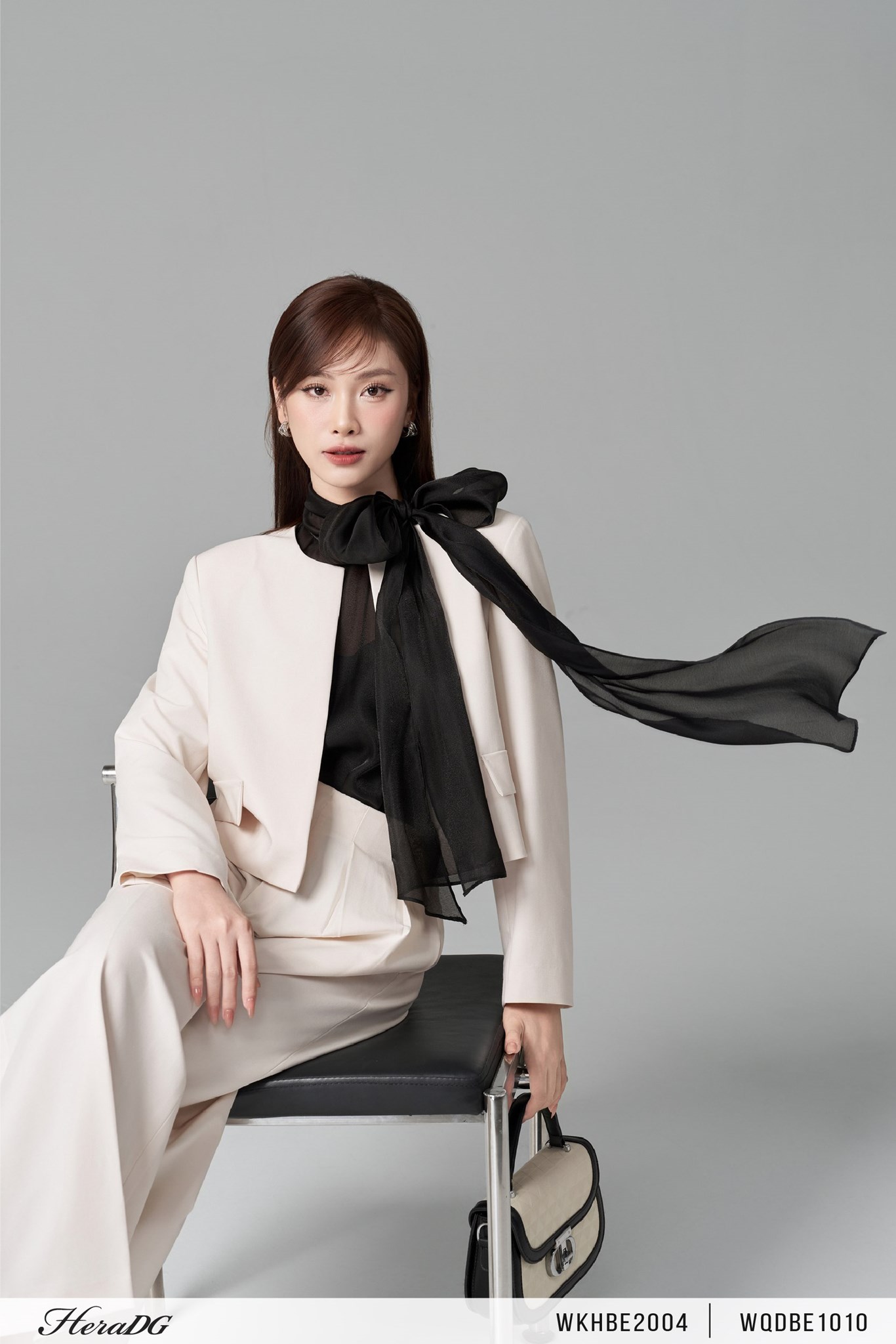 Ảnh của Áo khoác dáng ngắn