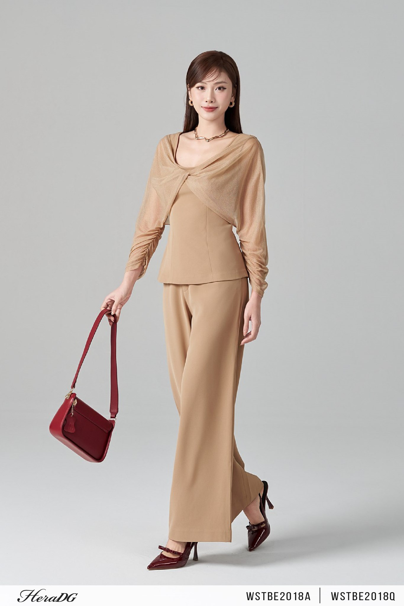 Ảnh của Quần dáng suông cạp khoá mở cài cúc