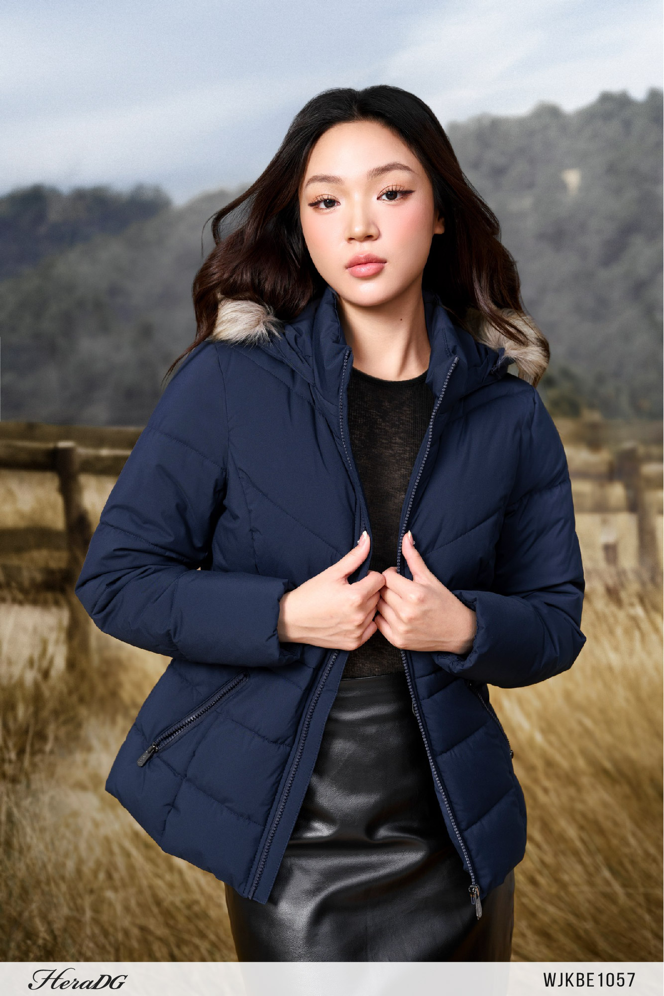 Ảnh của Áo phao 3 lớp dáng ngắn rút eo