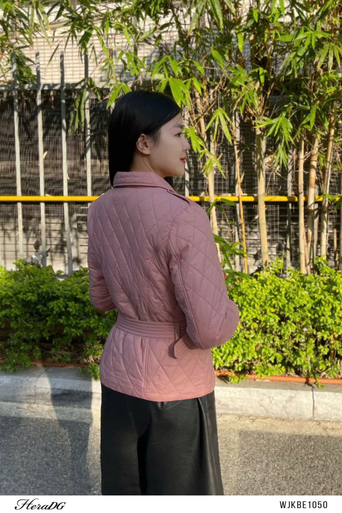 Ảnh của Áo phao 3 lớp dáng ngắn cổ 2 ve